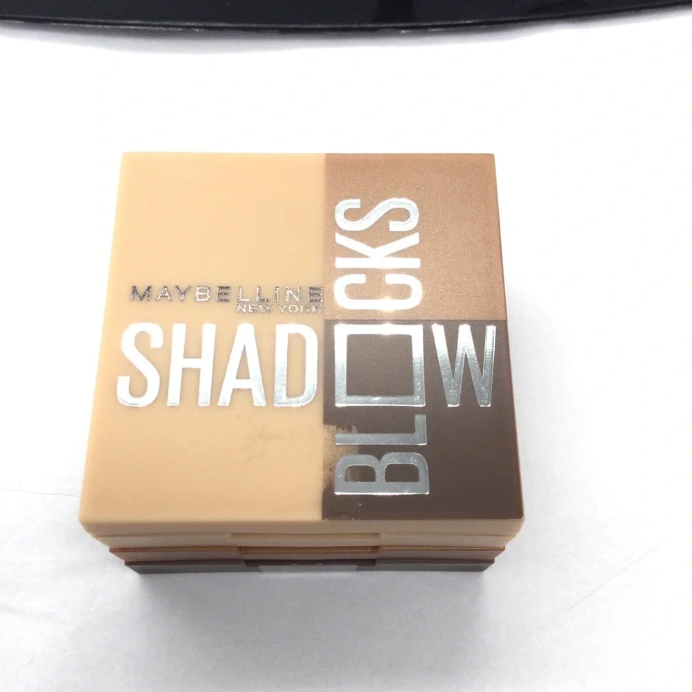 Maybeline Shadow blocks eyeshadow. New .